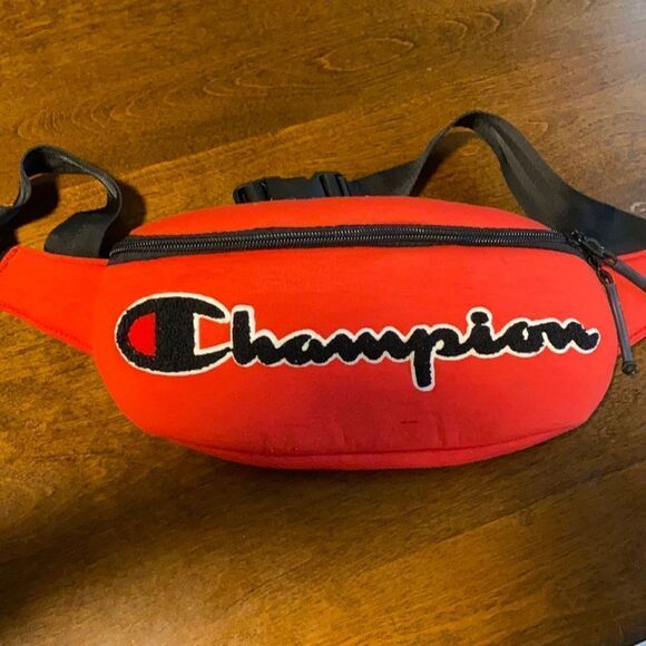 Red Champion Fanny pack - Picture 1 of 1